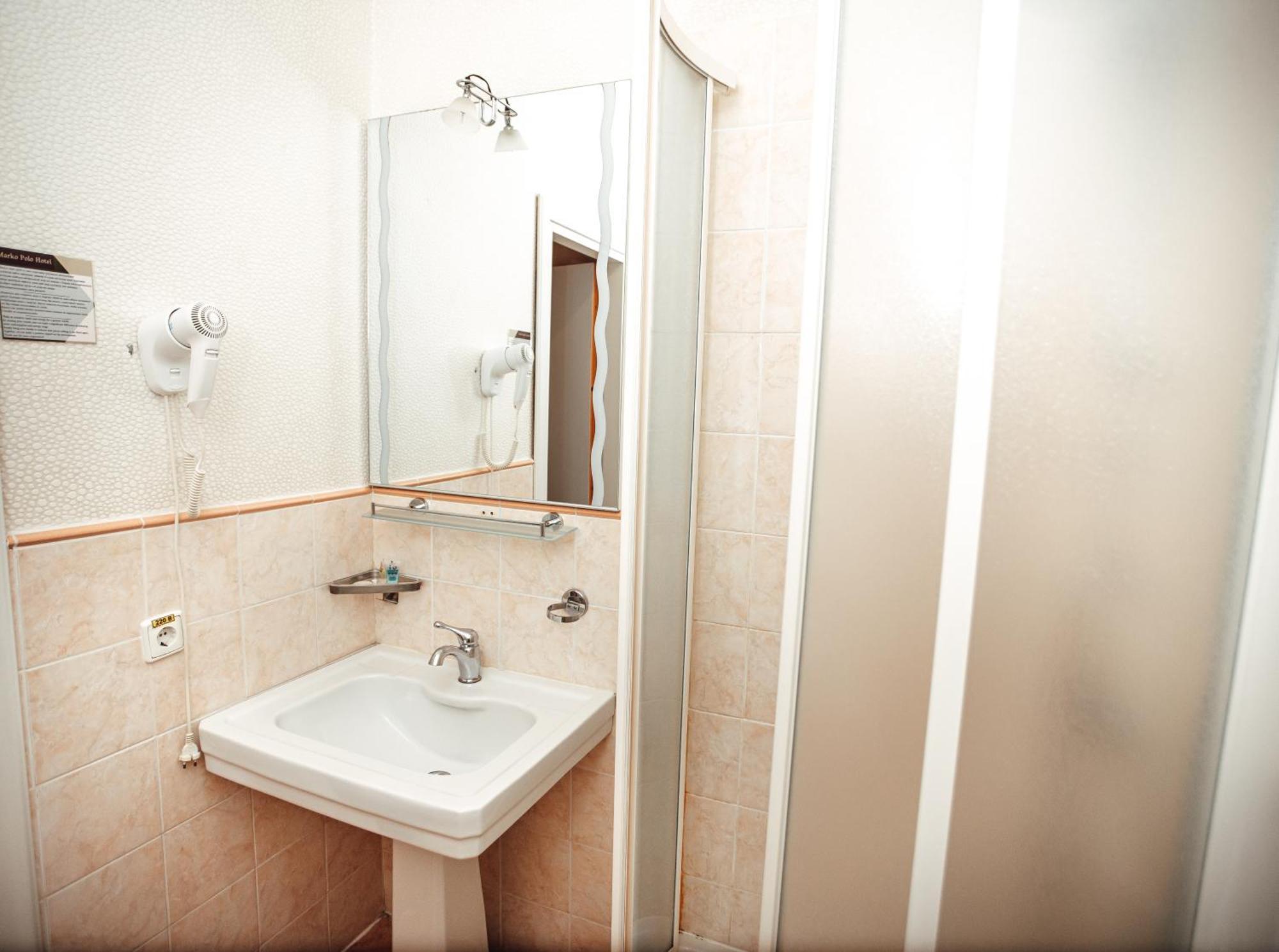 Marko Polo Hotel Aksay Ngoại thất bức ảnh